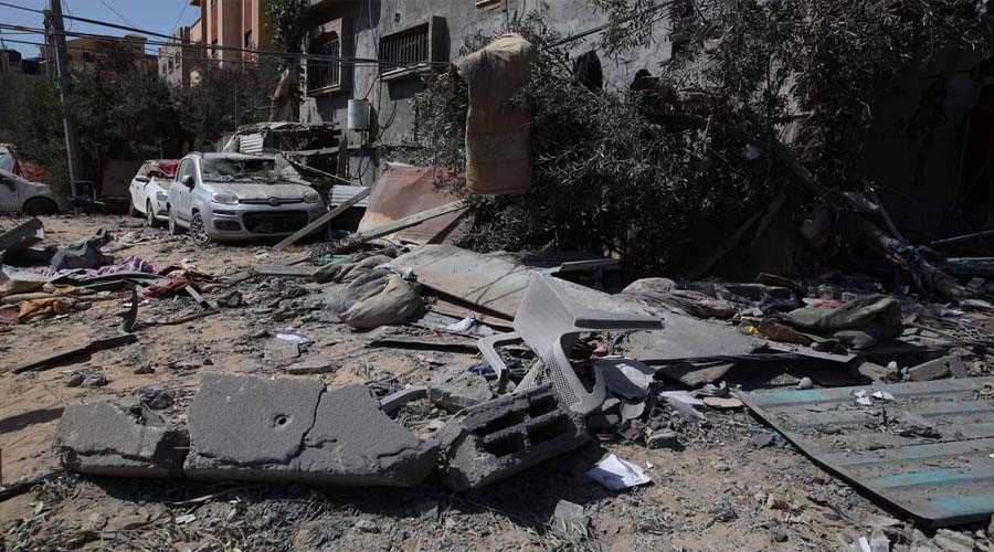 गाजा में इजरायली हवाई हमले में 210 फिलिस्तीनियों की मौत